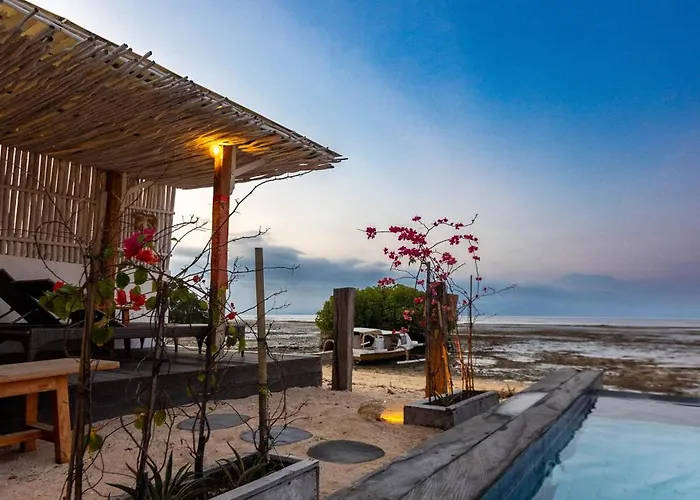 Koral 3 Bedrooms Beachfront Villa *