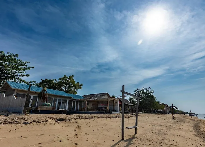 Koral 3 Bedrooms Beachfront Nusa Lembongan